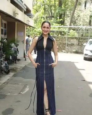 Pragya Jaiswal - Photos: Khel Khel Mein Team Spotted At St Andrew’s College | Picture 1958718