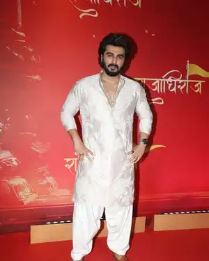 Arjun Kapoor - Photos: Red Carpet Premiere Of Rajadhiraj : Love Life Leela