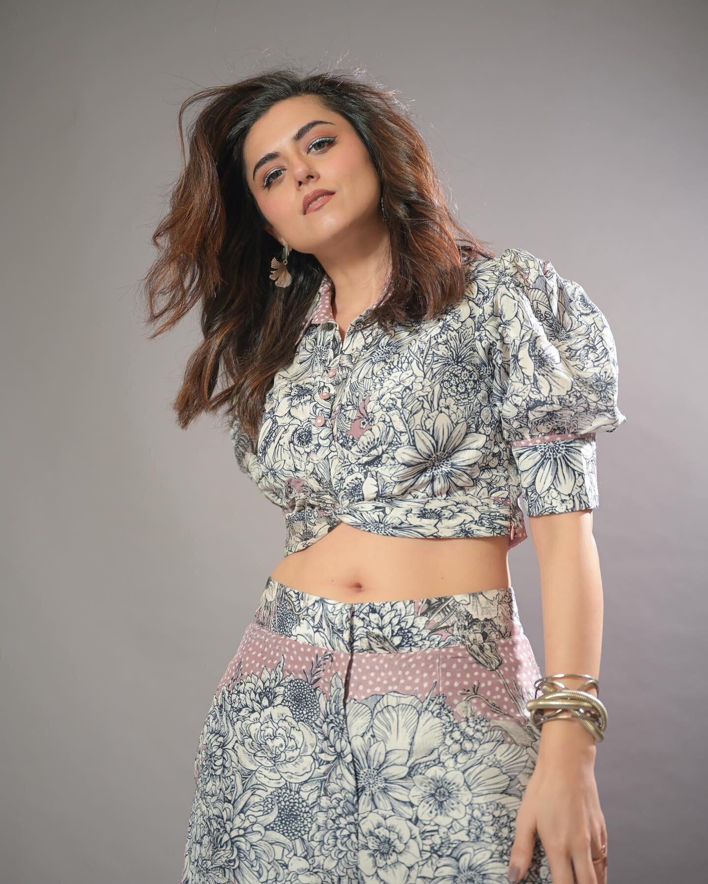 Ridhi Dogra Latest Photos | Picture 1949660