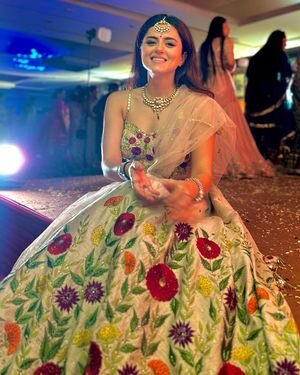 Ridhi Dogra Latest Photos | Picture 1949658