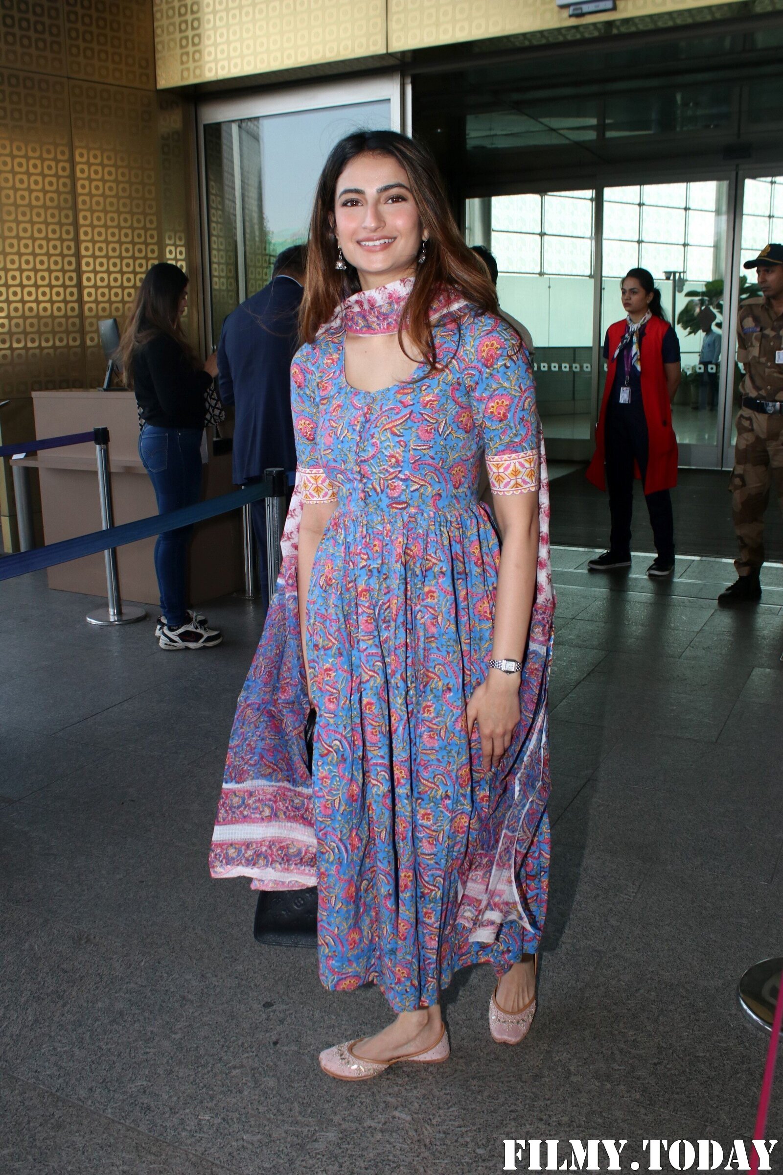 Palak Tiwari - Photos: Celebs Spotted At Airport | Picture 1947028