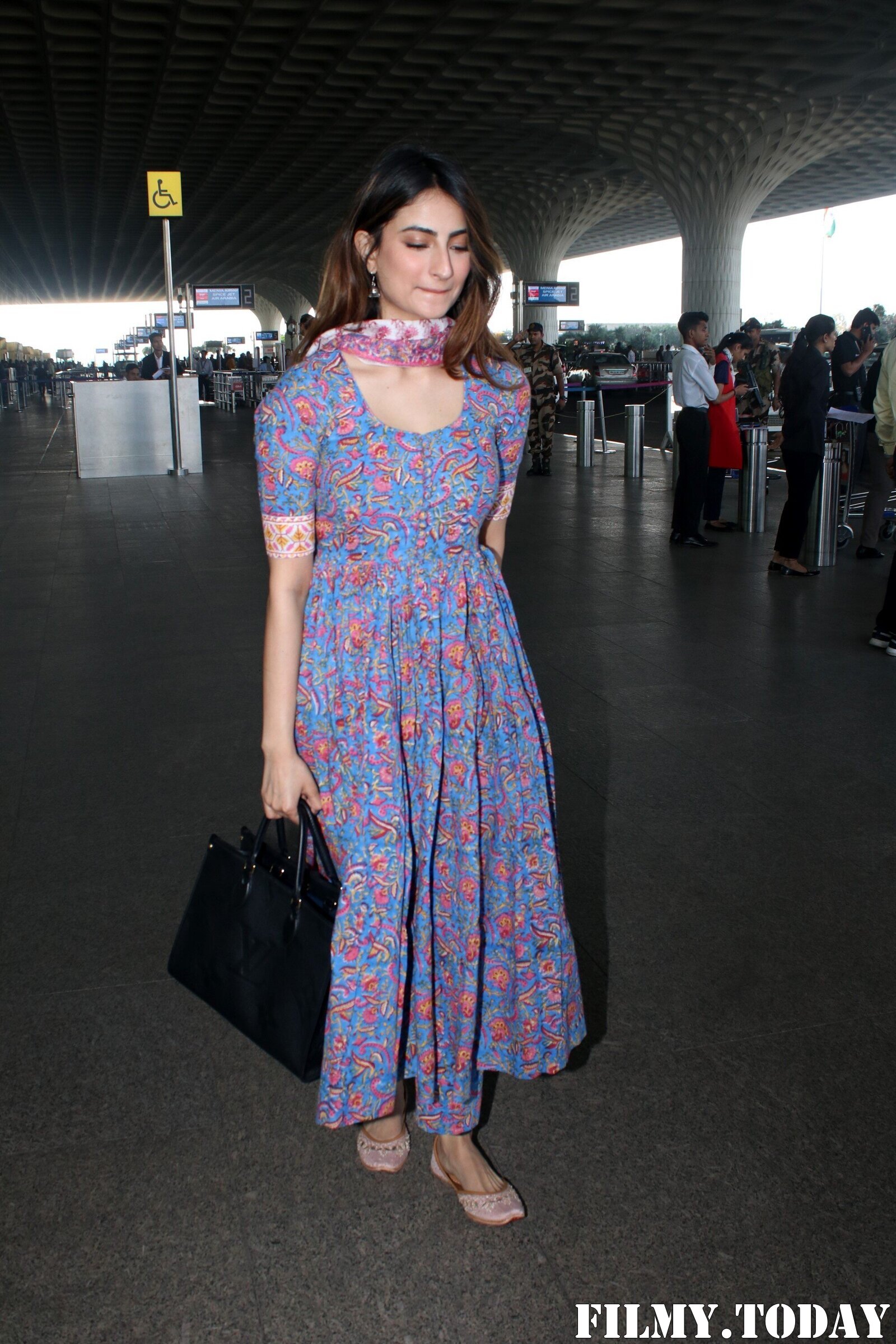 Palak Tiwari - Photos: Celebs Spotted At Airport | Picture 1947023