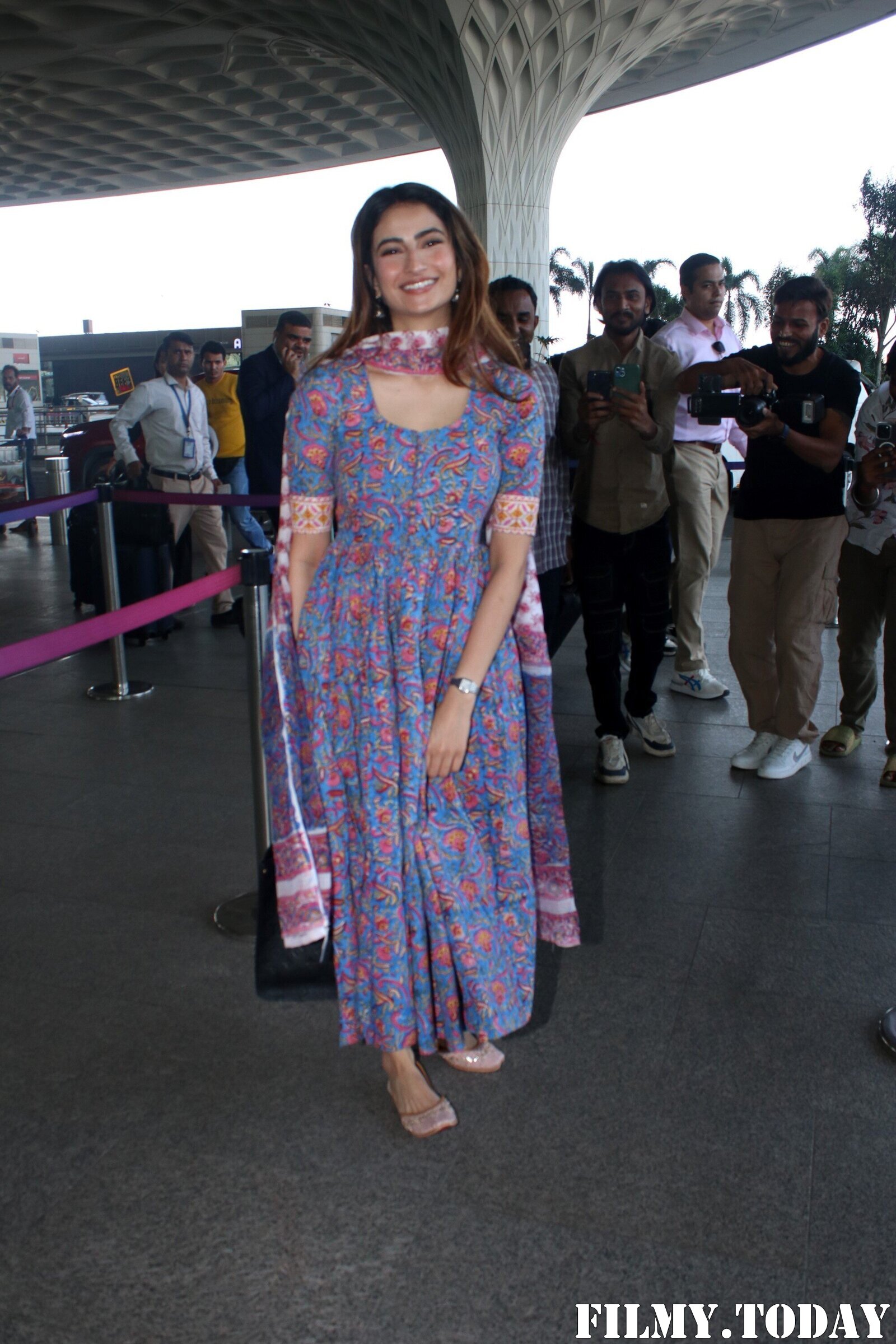 Palak Tiwari - Photos: Celebs Spotted At Airport | Picture 1947026