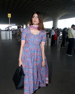Palak Tiwari - Photos: Celebs Spotted At Airport | Picture 1947024