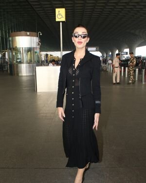Amy Jackson - Photos: Celebs Spotted At Airport
