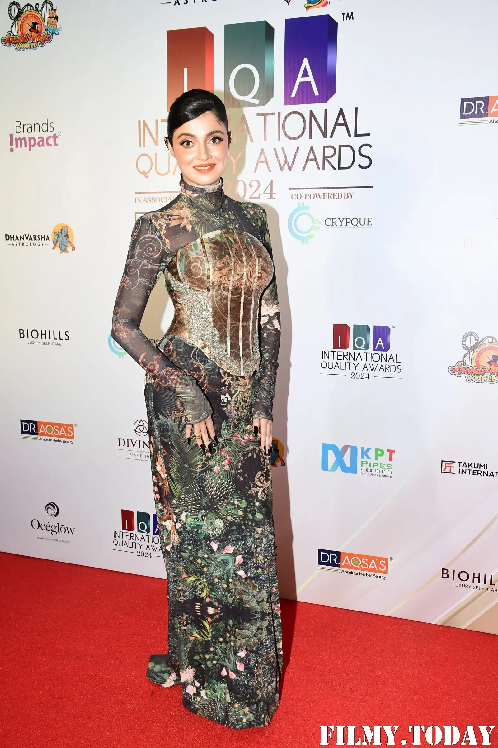 Divya Khosla - Photos: Celebs At The International Quality Awards 3rd Edition | Picture 1958951