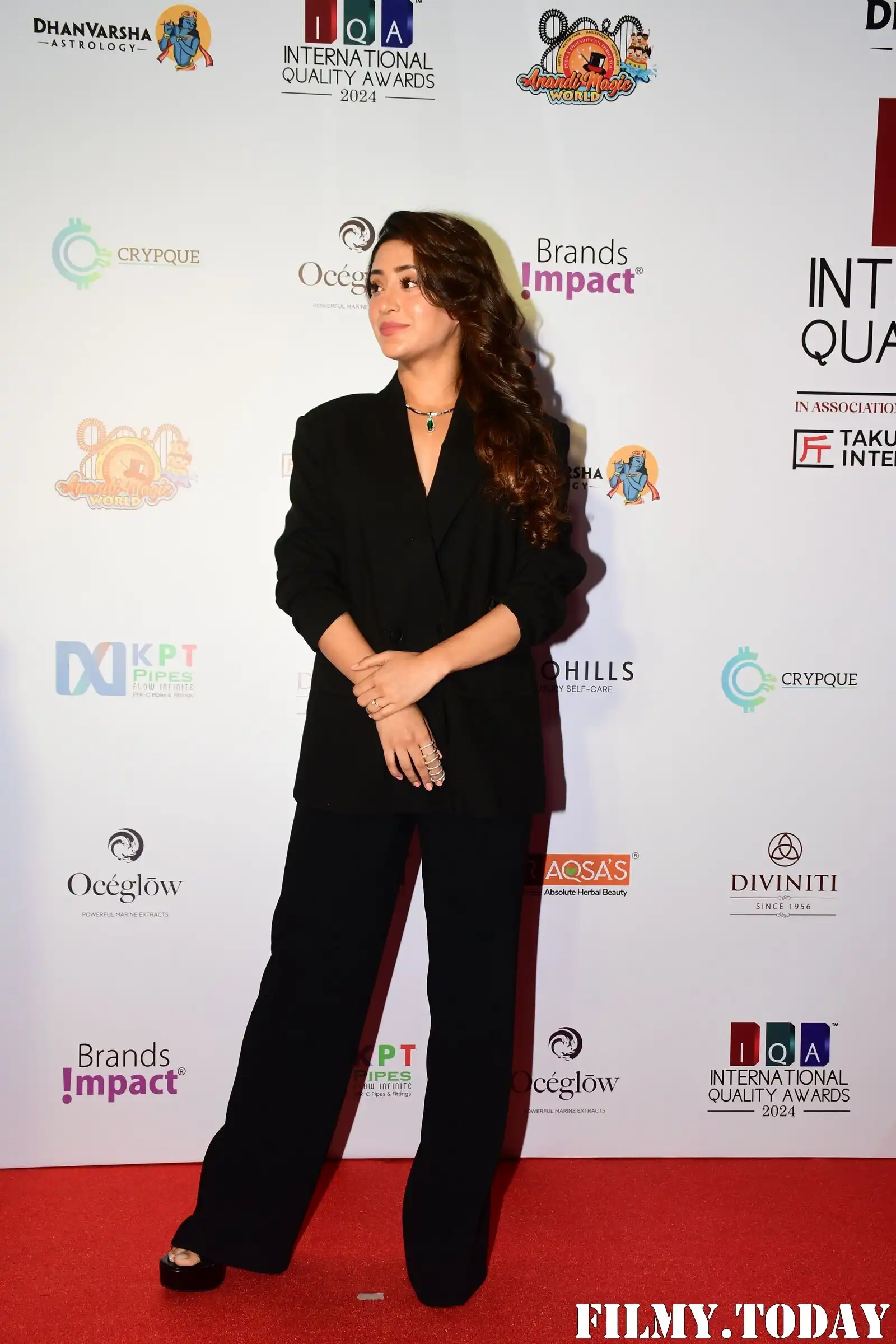 Photos: Celebs At The International Quality Awards 3rd Edition | Picture 1958974