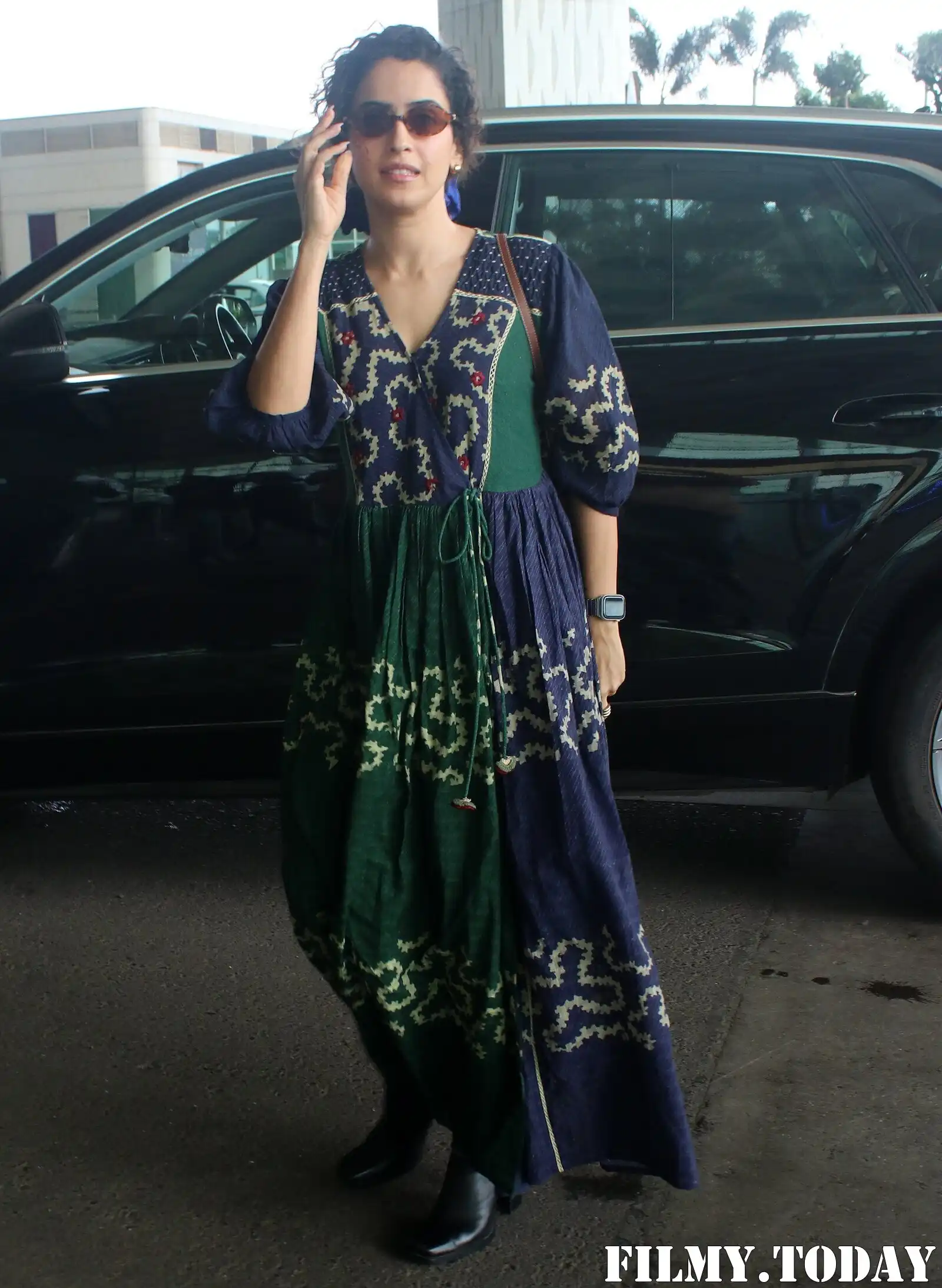 Sanya Malhotra - Photos: Celebs Spotted At Airport | Picture 1958981