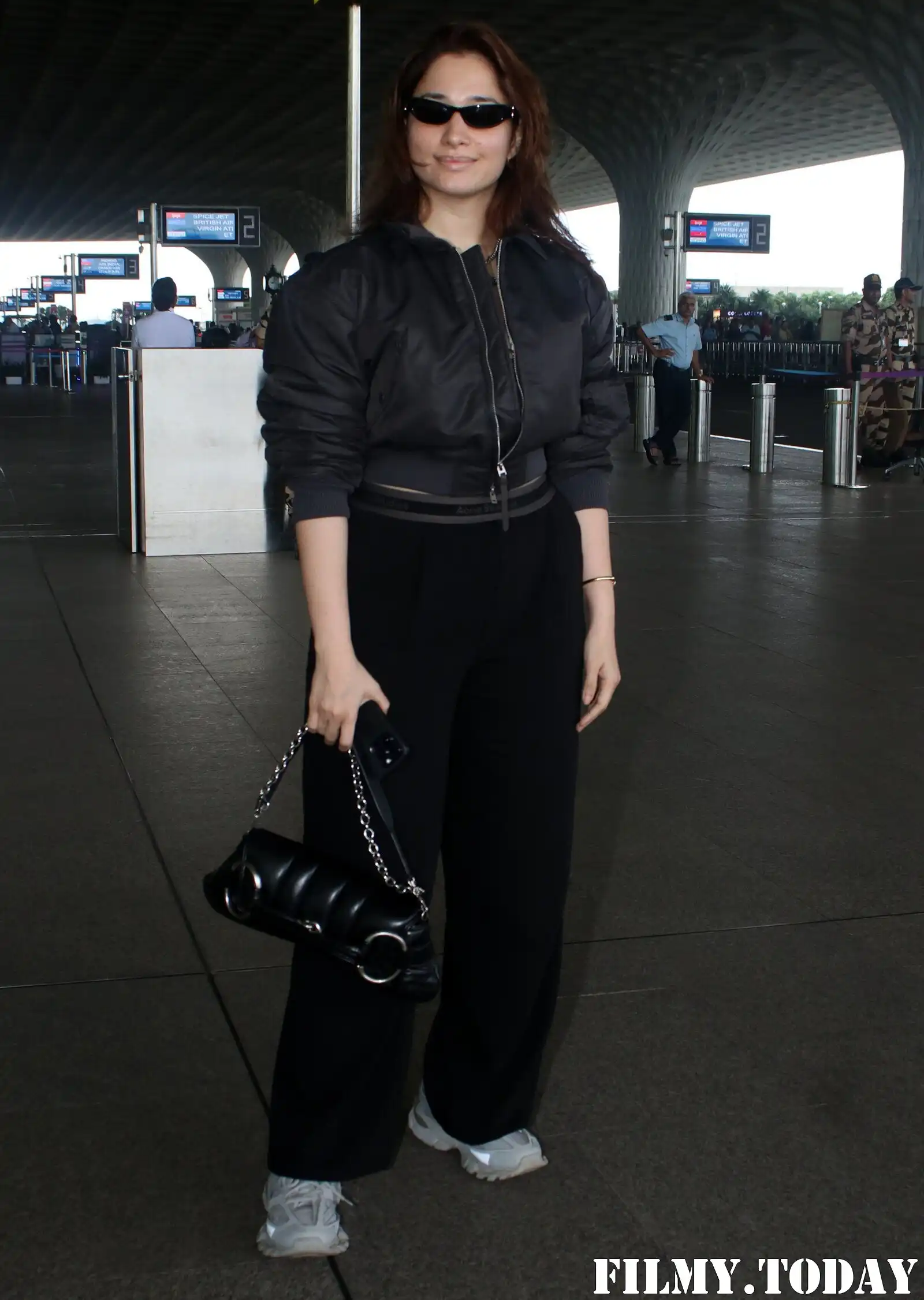 Tamanna Bhatia - Photos: Celebs Spotted At Airport | Picture 1959003