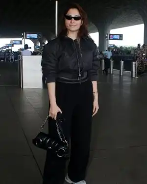 Tamanna Bhatia - Photos: Celebs Spotted At Airport | Picture 1959003