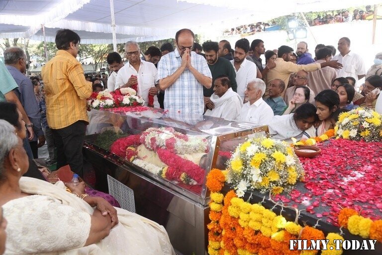 Photos: Celebs Pay Last Respect To Nandamuri Taraka Ratna | Picture 1919131