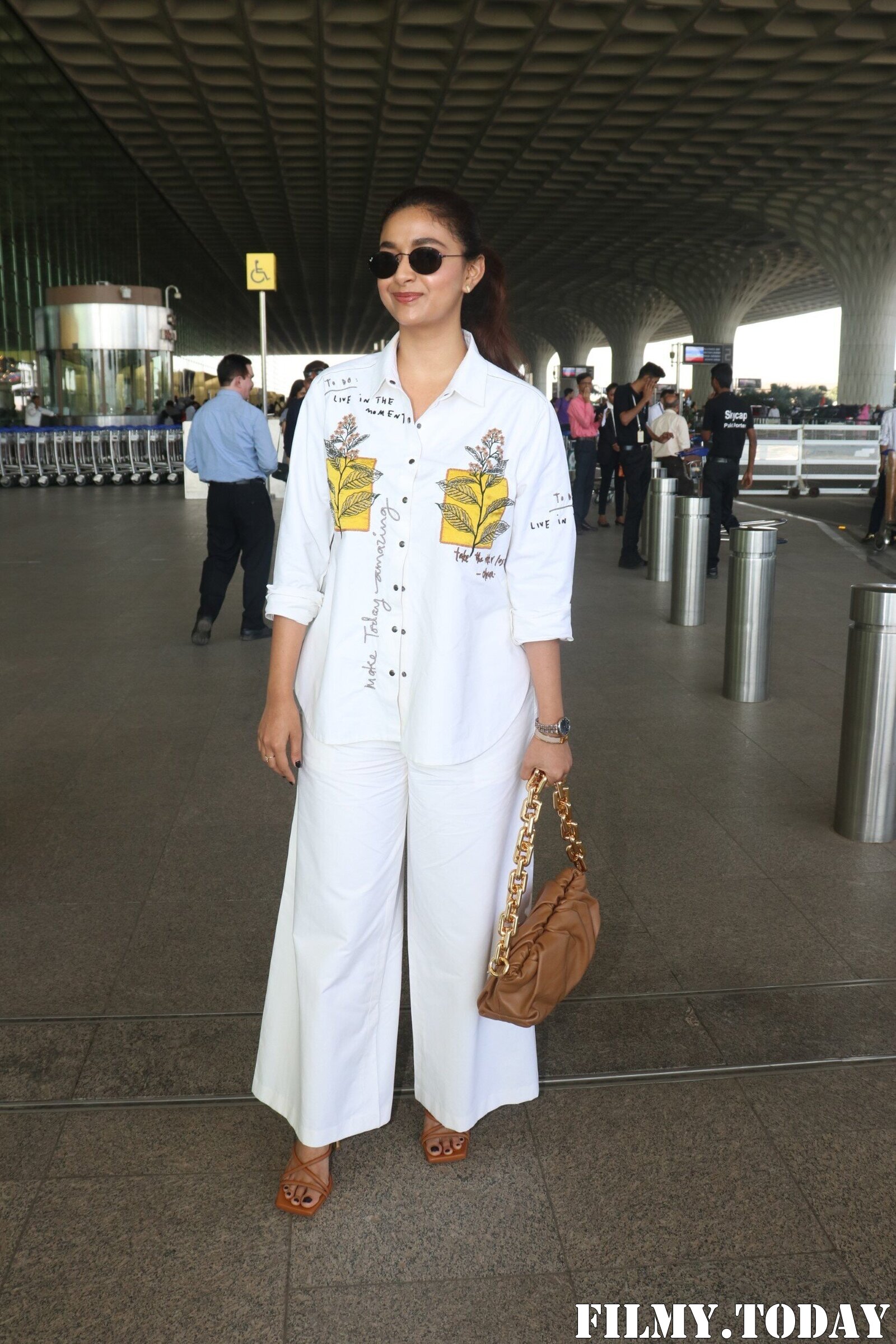 Keerthy Suresh - Photos: Celebs  Spotted At Airport | Picture 1919176